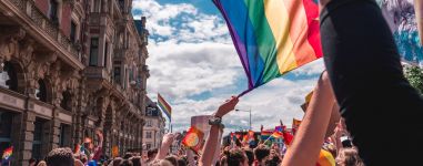 Las marcas se ponen de perfil en el mes del orgullo