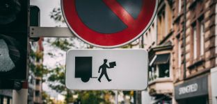 La moda online sigue ganando clientes en Espa&ntilde;a con casi 700.000 compradores m&aacute;s en 2024