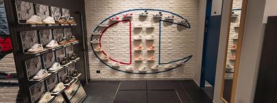 Hanesbrands vende Champion a Authentic Brands por hasta 1.500 millones de d&oacute;lares 