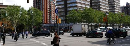 El Corte Ingl&eacute;s reordena su oferta en Barcelona con la venta de un centro en la Meridiana