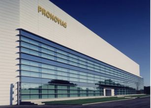 Pacto en Pronovias, que reduce a 64 el n&uacute;mero de afectados por el ERE