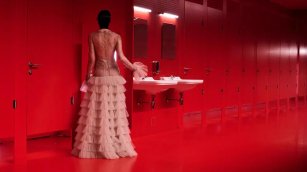 Kering pospone la opci&oacute;n de compra sobre el 100% de Valentino en plena reorganizaci&oacute;n