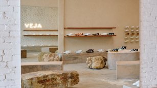 Veja, en plena expansi&oacute;n retail, abre su primera tienda en Los &Aacute;ngeles 