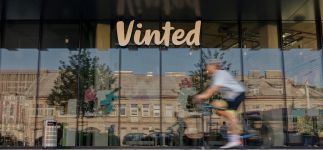 Vinted crece un 36% y multiplica sus ganancias en 2024, mientras se lanza m&aacute;s all&aacute; de la moda