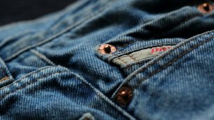 Los precios industriales del textil ralentizan su crecimiento en agosto, con un alza del 0,8%