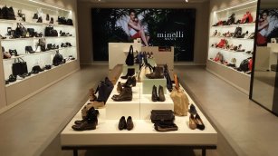 La francesa Minelli vuelve a los juzgados un a&ntilde;o despu&eacute;s de cambiar de manos