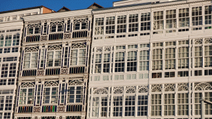 A Coru&ntilde;a: oportunidad y presi&oacute;n para el retail bajo la influencia de Inditex