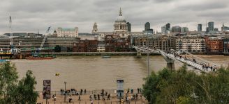 Las ventas de moda en Reino Unido pierden el impulso navide&ntilde;o y caen un 2,1% en enero