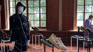 Espa&ntilde;a irrumpe en Pitti Uomo: Icex se estrena en Florencia con &lsquo;Spain Fashion&rsquo;