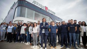 &Aacute;lvaro Moreno, bendiciendo a la moda masculina