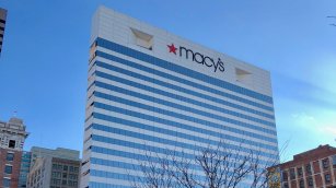 Macy&rsquo;s cierra catorce tiendas como parte del plan para relanzar la compa&ntilde;&iacute;a en tres a&ntilde;os