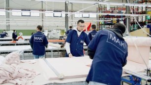 El M&A llega a la industria: Hallotex ultima la entrada en su capital del grupo indio Pratibha