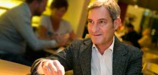 Aspiracional pero accesible: la jugada de Cortefiel para huir del &lsquo;fast fashion&rsquo;