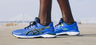 Asics crece un 29,8% y dispara su beneficio en el tercer trimestre