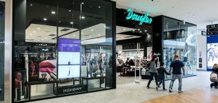 Douglas contin&uacute;a su ajuste en Europa: 128 cierres en Italia y ERE sobre 450 empleados