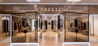 Farfetch entra en cosm&eacute;tica con la compra de la plataforma Violet Grey