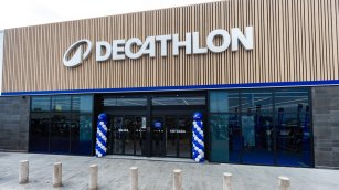 Decathlon crece m&aacute;s all&aacute; de la Pen&iacute;nsula y se instala en Tenerife