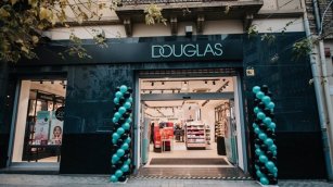 Douglas gana 144 millones de euros en el primer trimestre de 2025, un 71,7% m&aacute;s