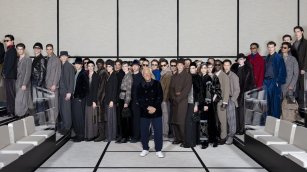 El legado de Armani:  18 meses para vender un 15% a LVMH, L&rsquo;Or&eacute;al o EssilorLuxottica