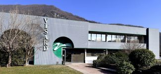 Kering invierte en &oacute;ptica italiana: compra Visard y entra en el capital de Mistral