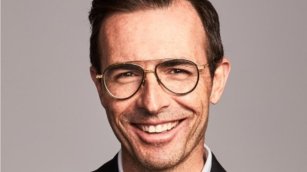 Vuelco en Lululemon: m&aacute;s facturaci&oacute;n, menos beneficio y adi&oacute;s a su CEO