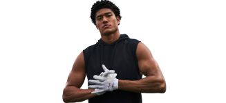 Under Armour vuelve a sus or&iacute;genes: regresa a la NFL cinco a&ntilde;os despu&eacute;s con Kevin Plank