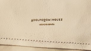 Adolfo Dom&iacute;nguez desarrolla el di&aacute;logo de la moda sostenible a trav&eacute;s de su Fundaci&oacute;n