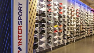 Decathlon ultima la compra de activos de Intersport en Espa&ntilde;a