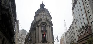 Cencosud se deja un cuarto de su valor en bolsa a las puertas de cotizar sus &lsquo;malls&rsquo;