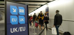 Europa, sobre aviso: ralentizaci&oacute;n de los mercados con la moda &lsquo;en guardia&rsquo;