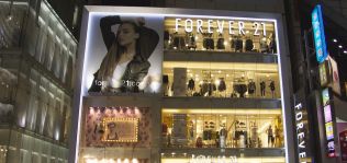 Forever21 prosigue su proceso de reestructuraci&oacute;n y abandona Jap&oacute;n