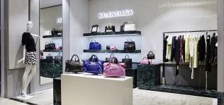 Kering le roba talento a LVMH: Balenciaga coloca a una ex C&eacute;line al frente de Am&eacute;rica