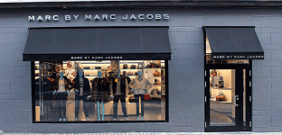 Marc Jacobs da otro paso atr&aacute;s y cierra su l&iacute;nea masculina