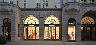 M&aacute;s lujo para Espa&ntilde;a: Salvatore Ferragamo releva a Lladr&oacute; en Serrano