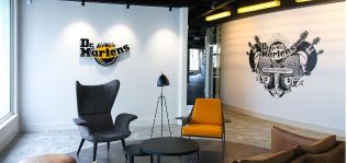 Dr Martens rompe con Comercial Udra y toma el control de su negocio en Espa&ntilde;a