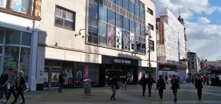 Frasers Group no pagar&aacute; las rentas hasta que opere &ldquo;libremente&rdquo;