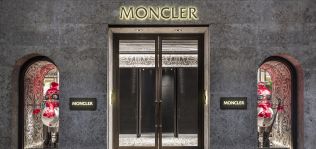 Moncler alerta sobre el impacto econ&oacute;mico de la guerra entre Rusia y Ucrania