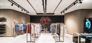 La italiana Moncler eleva su participaci&oacute;n en Stone Island hasta el 100%