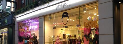 Boohoo tambi&eacute;n pone freno a las devoluciones y estudia empezar a cobrarlas