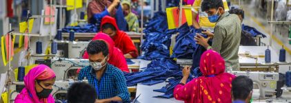 La OIT exige transparencia en las negociaciones salariales del textil en Bangladesh 
