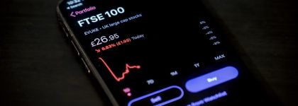 SIMB35: la moda empieza el a&ntilde;o con un alza del 0,7% en las bolsas internacionales