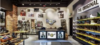 Dr. Martens reduce sus ventas un 5% y desploma su beneficio en el primer semestre 