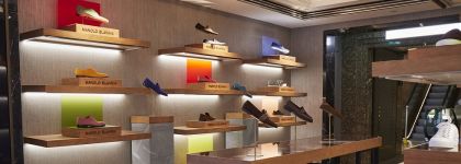 Manolo Blahnik dispara su facturaci&oacute;n un 69% y m&aacute;s que duplica su beneficio en 2022