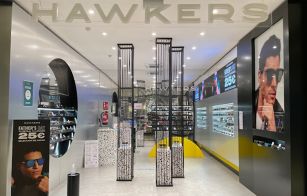 Hawkers reordena consejo y abre &oacute;ptica en M&eacute;xico