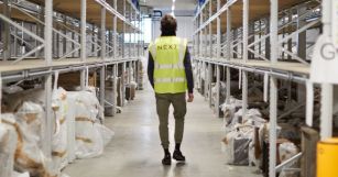 Next busca su entrada en cosm&eacute;tica y estudia adquirir The Body Shop 