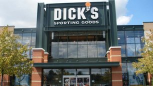 Dick&rsquo;s revoluciona el equipo directivo de Foot Locker tras completar la compra del grupo  
