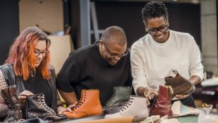 Dr Martens: plan de choque para ganar atractivo de marca mientras sigue cayendo en 2024