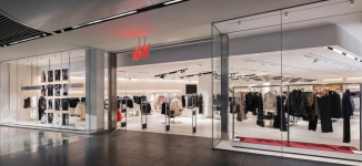 H&M cruza otra frontera con la IA: replicar&aacute; virtualmente a 30 de sus modelos en 2025