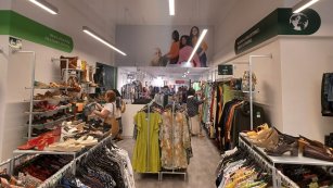 Humana se acerca a la zona alta de Barcelona en pleno cambio de imagen de la segunda mano