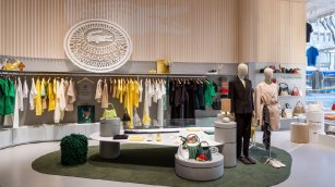 Lacoste estanca ventas en Espa&ntilde;a pero dispara su rentabilidad en el &uacute;ltimo ejercicio